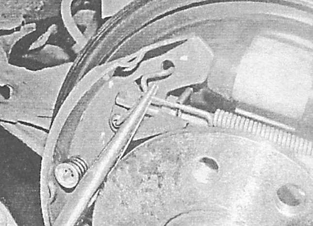 Замена задних тормозных колодок opel astra g в картинках