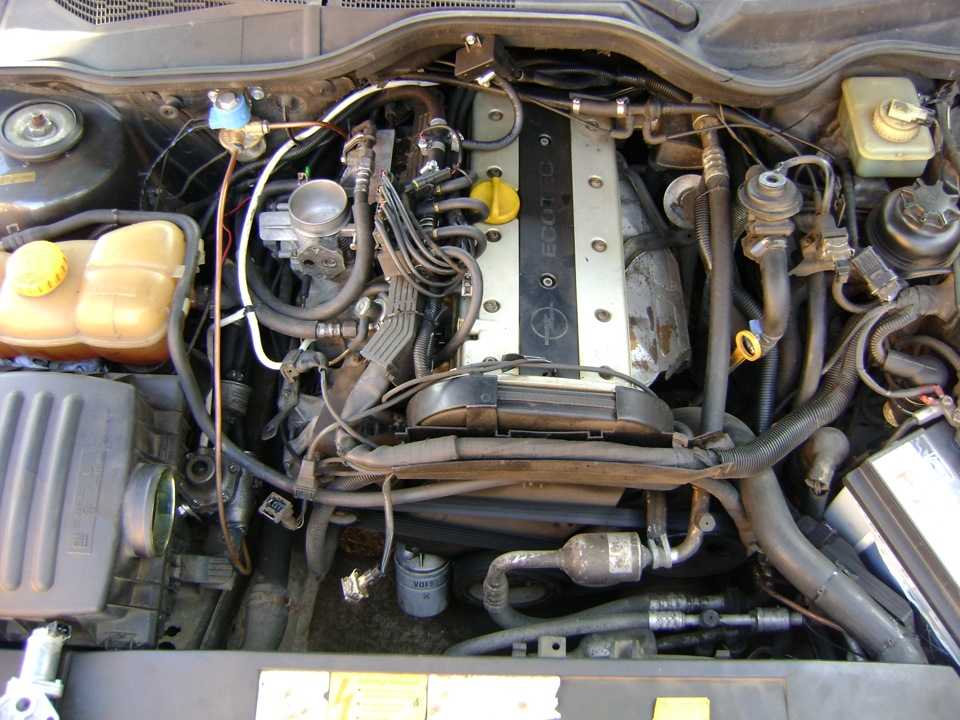 Opel omega a элементы системы впрыска топлива (модели с двигателем объемом 3,л) снятие и установка