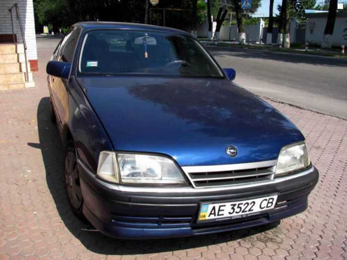 Opel omega a